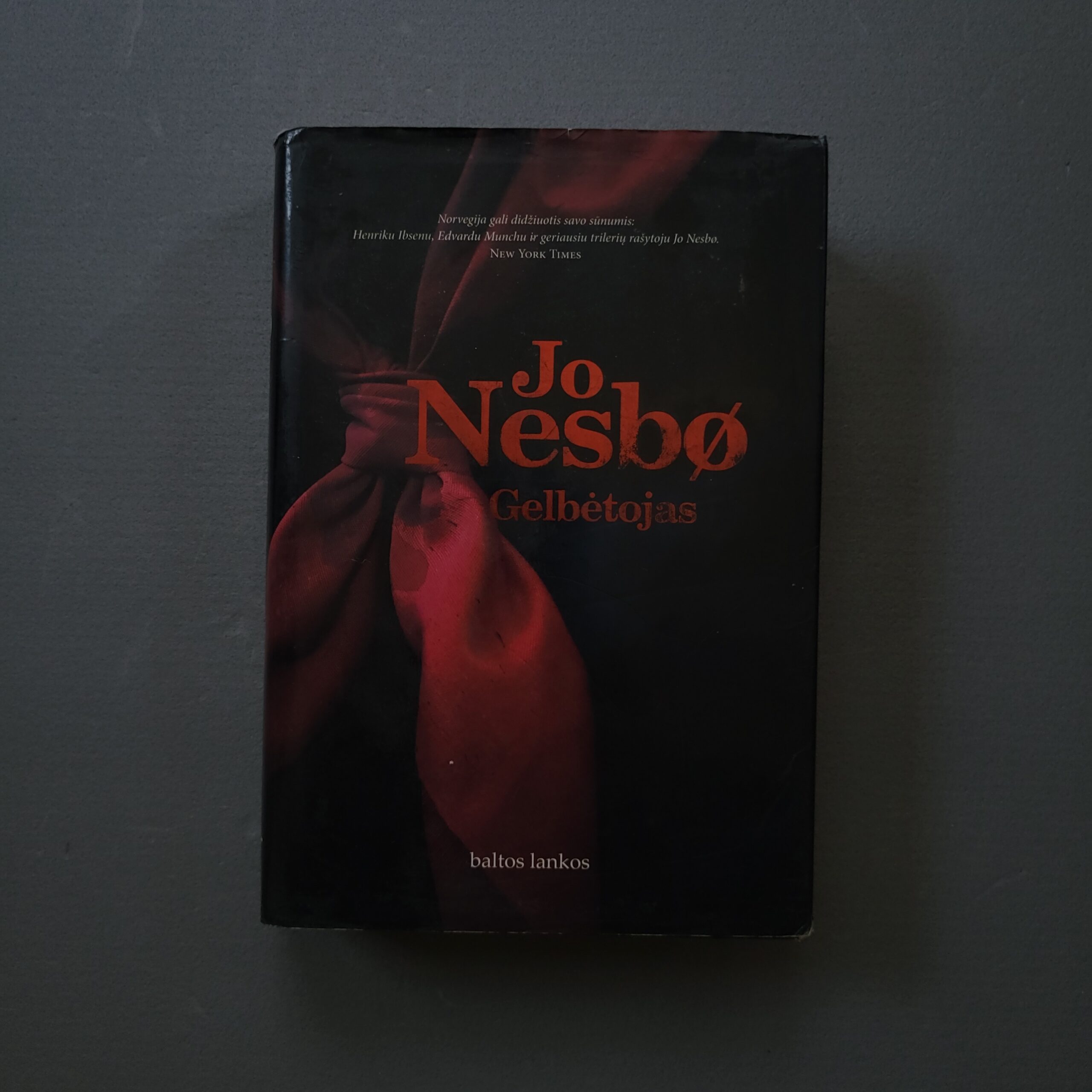 Gelbėtojas – Jo Nesbø (Haris Hūlė #6)
